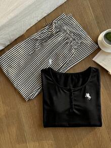 Comfortcana 2025冬季大尺碼女款休閒黑白條紋居家服Curve 2件套，刺繡鈕扣上衣與條紋長褲，感恩節穿搭 - 黑色 - 查看 7
