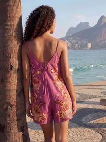 CAJUNI Locker sitzender Romper mit boho-chic Blumenmuster. - Rot-violett - Übersicht 1