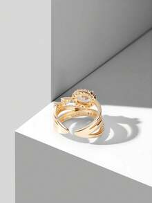 MOTF PREMIUM NHẪN THỂ HIỆN TÍNH CÁCH, MẠ VÀNG 18K, ĐÁ QUÝ TRẮNG NHIỀU LỚP, THIẾT KẾ HÌNH CHỮ THẬP. - Vàng - Xem 8
