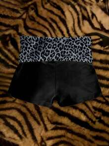 SHEIN Y2K Women's Minimalist Leopard Print Contrast Color Shorts, Casual & Comfortable Daily Wear Shorts, Suitable For Leisure Outings In Summer - Black - View 2