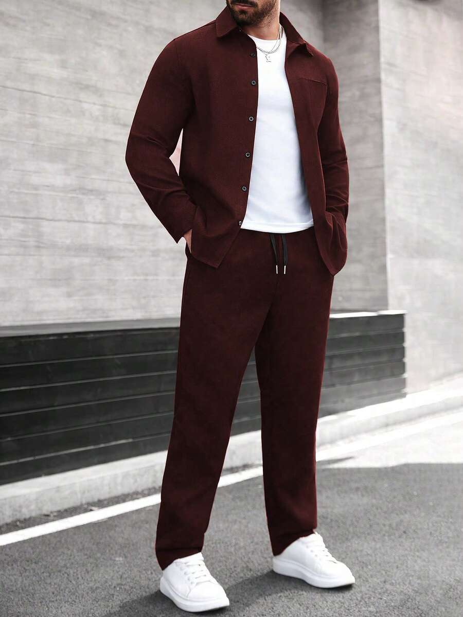 Manfinity CasualCool Bộ áo sơ mi dài tay cổ cài cúc và quần dài dành cho nam, thích hợp cho mùa thu/đông. - Màu Đỏ Sâu - Xem 1