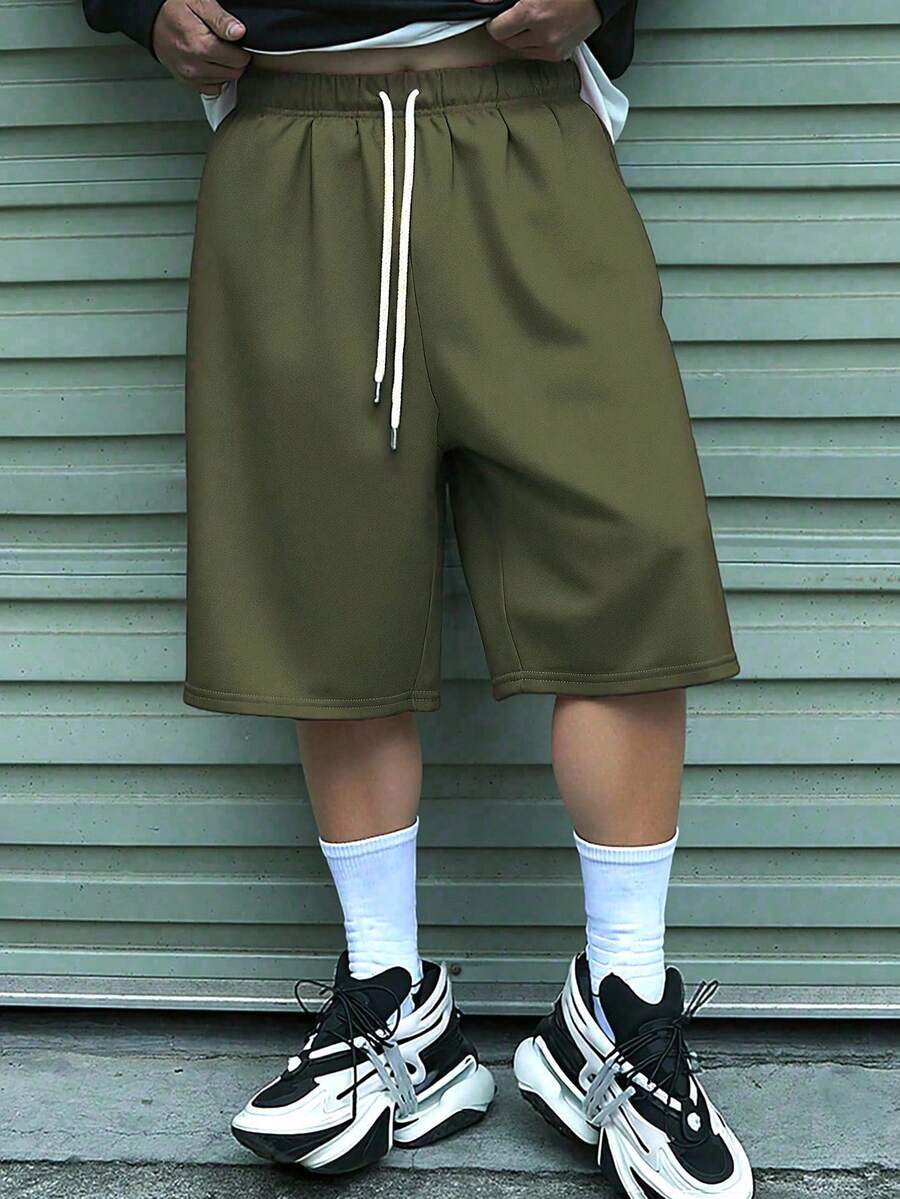 Manfinity EMRG 男士抽绳宽松休闲短裤,百搭日常穿搭,夏季 - 軍綠色 - 查看 1