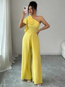 GlowEve 春夏不对称荷叶边无袖连体裤，浅黄色，收腰设计，优雅花卉装饰，别致法式度假风女装，单肩连体裤，黄色优雅连体裤，黄色连体裤，女士黄色阔腿连体裤，女士连体裤，菲律宾风情花卉细节连体裤，女士正式连体裤，女士黄色连体裤 - 黃色 - 查看 4