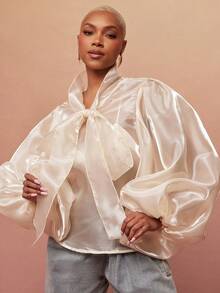 Vixey Áo kiểu tay phồng, cổ buộc dây, chất liệu organza mỏng nhẹ. - Vàng nhạt - Xem 1