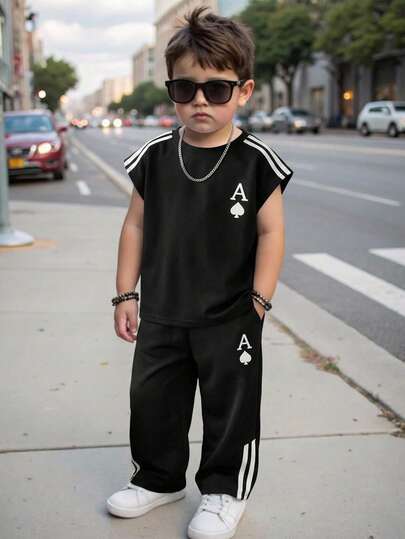 2pcs Kids Boy Casual Collegiate Comfortable Letter Print White Knit Crew Neck Short Sleeve T-Shirt And Pants Set, Black Set, T-Shirt Set, Basic Top, Basic Bottom, Y2K Set, Suitable For Spring/Summer, Outings, Valentine's Day, Dates, Travel, Vacation, Family Gatherings, Back To School, Weddings, Evenings, Sports, Birthday Parties, Christenings, New Year, Fashion Casual Collegiate Style Summer Outfits Y2k Vacation Tendencias Ss26 Goth Gothic Streetwear Sumwon Burgundy Holiday Vintage Boho Festival Gras Party Cute Birthday Boys Modest Casual Cozy