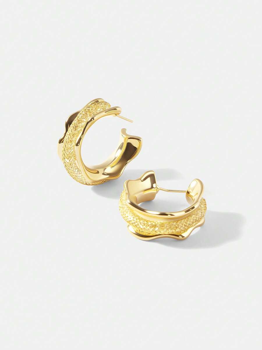 MOTF PREMIUM 菱形网状耳钉 女士秋冬独特小众轻奢气质耳环 - 金色 - 查看 2