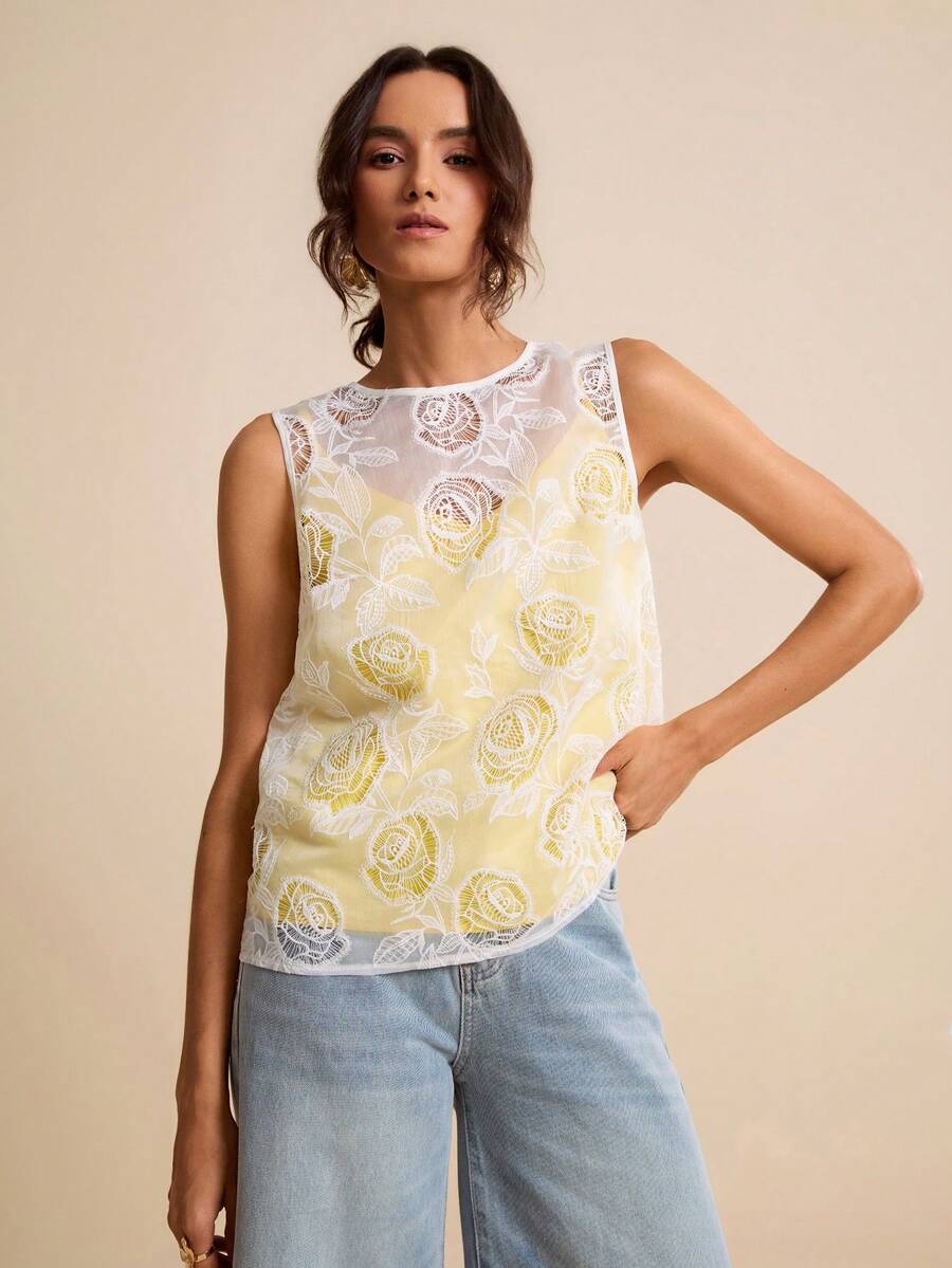 LOTSLUV 女士白色玫瑰纹理面料和黄色吊带无袖半透明上衣，春夏款 - 白色 - 查看 1