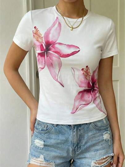 SHEIN Tween Girls' Casual Round Neck Short Sleeve Fitted T-Shirt, Printed Pattern, Suitable For Summer, Beach Vacation And Daily Wear, Also Suitable For Outings, Back To School And Holidays