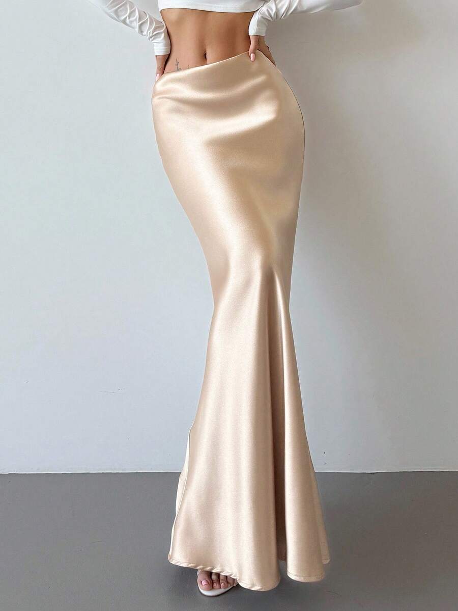 SHEIN Tall 情人节新款优雅浪漫复古精致长款美人鱼裙，高腰设计，金色缎面面料，春夏仙气十足，适合毕业典礼、教师节、返校季等场合穿着。 - 淺粉色 - 查看 1