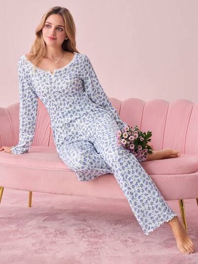 Bonmuse CottageSlumber 蕾丝边方领双扣浪漫碎花长袖睡衣套装