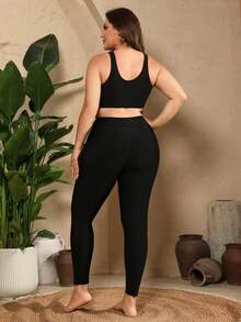 Swim Mulvari Bộ đồ bơi 3 món dành cho nữ cỡ lớn, in họa tiết ngẫu nhiên, gồm áo chống nắng dài tay và bộ burkini kín đáo. - màu đen - Xem 8