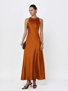 Aveloria Modichic 简约优雅不对称斜裁双面缎面醋酸纤维面料A字无袖连衣裙（女款） - 橘色 - 查看 4