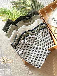 SHEIN Vintaside Kids Bộ đồ mùa hè 10 món cho bé trai, gồm áo thun cổ tròn tay ngắn kẻ sọc nhiều màu sắc, phối cùng quần short, với nhiều gam màu như nâu caramel, trắng tinh và các đường kẻ sọc tương phản. Kiểu dáng đơn giản, đa năng và chất lượng cao. Được làm từ vải dệt kim kiểu waffle với phom dáng rộng rãi, có thể phối nhiều kiểu khác nhau đáp ứng nhu cầu thay đổi trang phục hàng ngày. Thích hợp cho các hoạt động ngoại khóa, thể thao ngoài trời, thư giãn tại nhà và các bữa tiệc mùa hè. - Nhiều màu - Xem 7