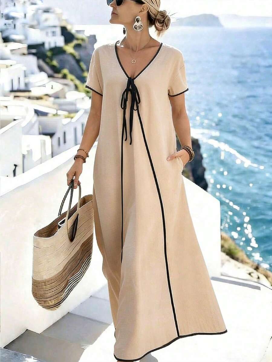 SHEIN Holidaya Đầm cotton dáng rộng thoải mái cổ chữ V phối màu tương phản có túi dành cho nữ, thích hợp cho kỳ nghỉ. - Màu be - Xem 1