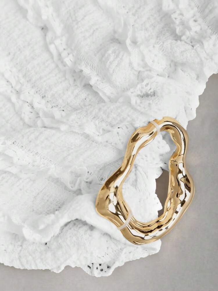 Sweetra Set da 2 pezzi composto da top con spalla e orlo asimmetrico con decorazione e minigonna a ruota, di colore unito, alla moda per appuntamenti - Bianco - Visualizzare 5