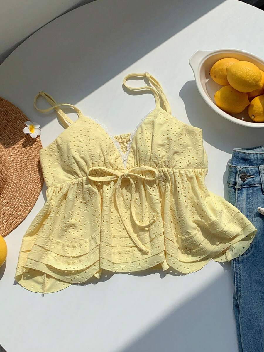 Comfortcana 女士镂空刺绣前系带休闲吊带背心 - 黃色 - 查看 1