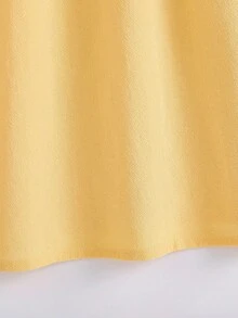 SHEIN Elladie kids 女童纯色优雅连衣裙。精致的荷叶袖设计增添甜美魅力，A字廓形优雅大方。3D立体花卉装饰更显高贵典雅。适合多种场合：外出吸引眼球，居家休闲穿着，出席派对尽显优雅迷人。是小公主们的理想之选。 - 黃色 - 查看 3