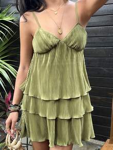 SHEIN SunnyBelle Đầm hai dây ngắn xếp ly màu xanh lá cây kiểu dáng nghỉ mát dành cho nữ, thiết kế thanh lịch cho mùa xuân/hè. - màu xanh lá - Xem 5