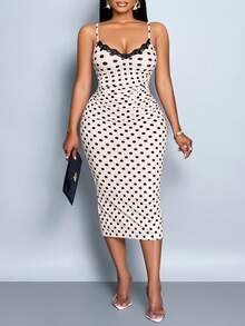 SOLERSUN 大码女装春夏优雅通勤复古性感商务老钱风休闲无袖V领情人节婚礼季派对假日音乐节黑色性感蕾丝吊带收腰显瘦超高腰臀比短袖遮臀白色波点中长连衣裙 - 杏色 - 查看 6