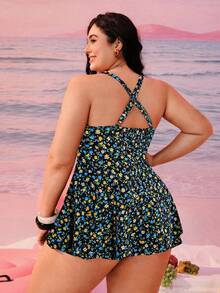 Swim Mod Plus Size Ditsy Floral Tankini Swimsuit Set, Adjustable Shoulder Strap, Suitable For Vacation, Beach, Pool - Multicolor - View 2