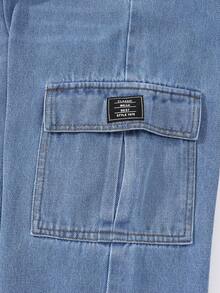 SHEIN Vacaura 2026新款男童四季皆宜的酷炫工装牛仔裤，宽松直筒版型，大口袋设计，3D立体剪裁，耐穿舒适，适合日常上学、户外活动、周末郊游、家庭聚会等各种场合，百搭基础款。 - 淺色水洗藍 - 查看 6