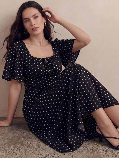 Auvina 大码女士复古优雅方领短袖A字收腰长裙，舒适休闲百搭，适合度假通勤约会，法式波点印花