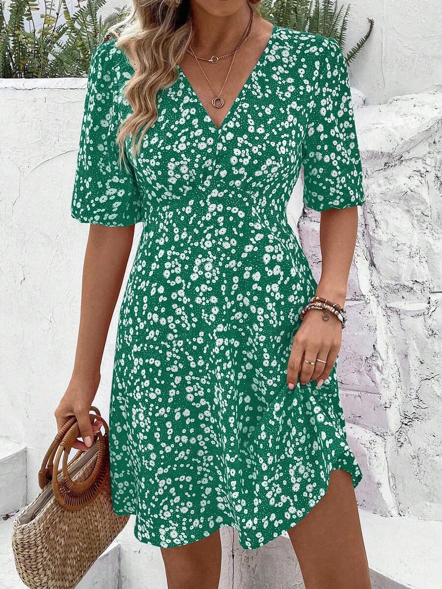 EMERY ROSE Vacation Casual Ditsy Floral Dress - Green - View 1