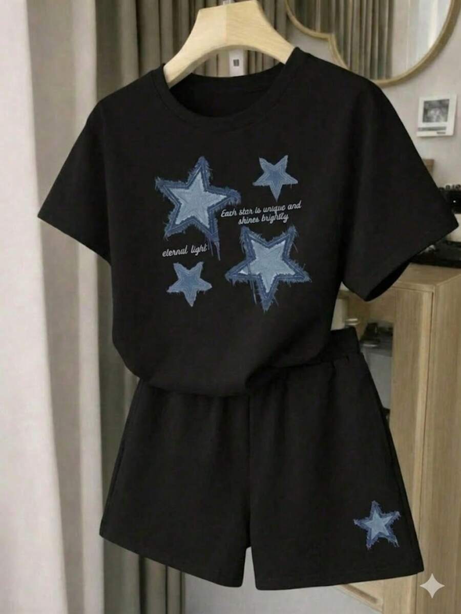 Conjunto Short y playera cuello redondo con estampado de estrellas en ambas piezas - Negro - Ver 1