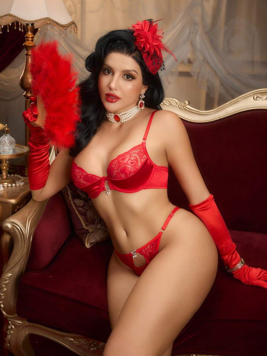 Red Minimalist Retro Sexy Alluring Women Lingerie Set - Red - View 1