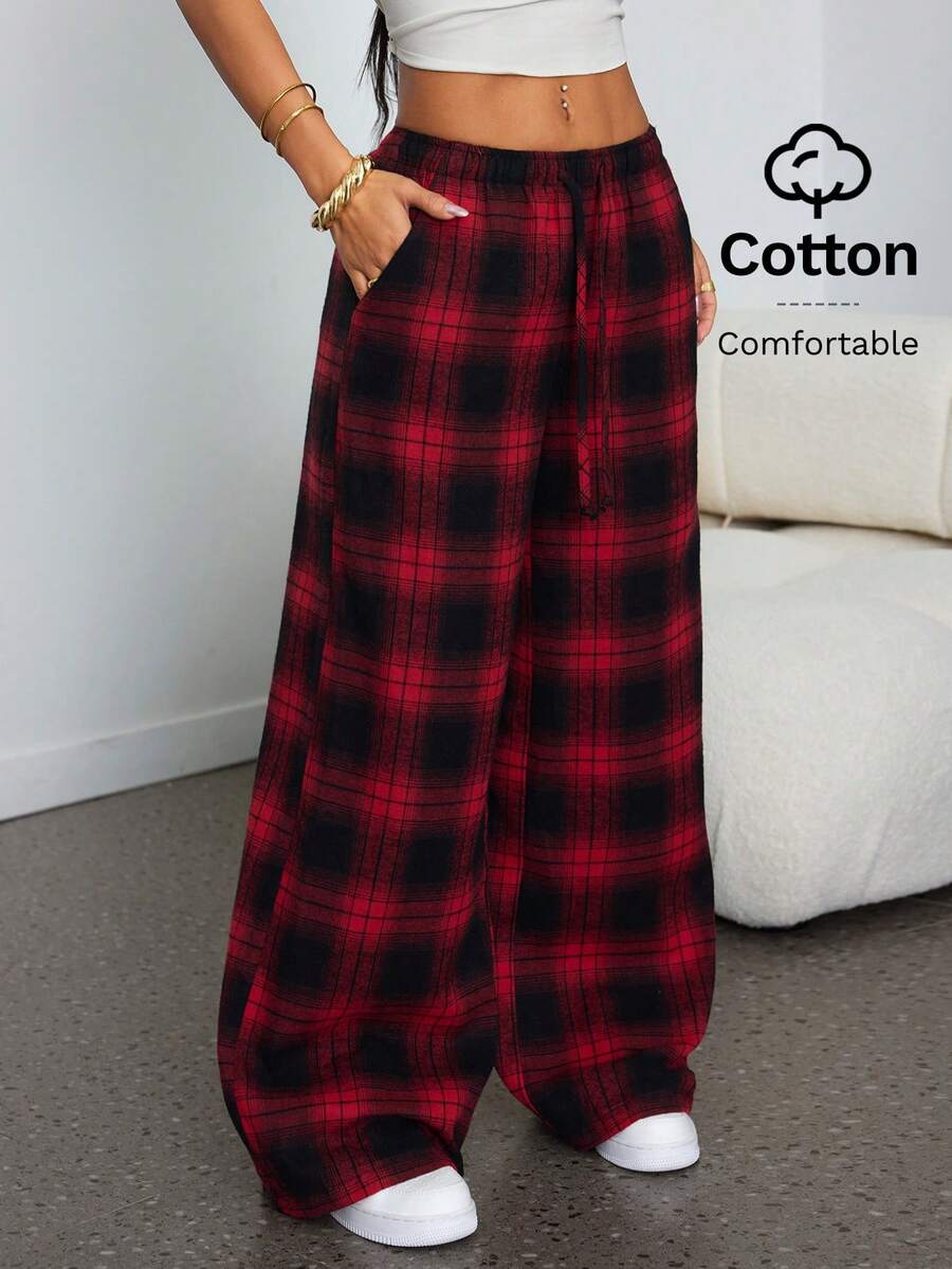 SHEIN PETITE 宽松红黑格子印花斜插口袋抽绳休闲裤 - 紅色 - 查看 1