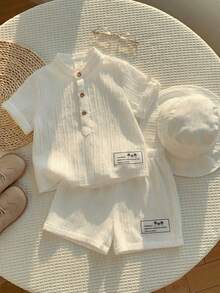 SHEIN 2 Stücke Baby Jungen Lässig Süß Urlaubsstil Weiß Kurzarm Hemd und Shorts Set, geeignet für Frühling/Sommer - Weiss - Übersicht 4