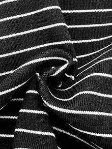 SHEIN Bộ 4 món cho bé trai, áo cổ tròn in hình hiệp sĩ và quần short. - trắng - Xem 3