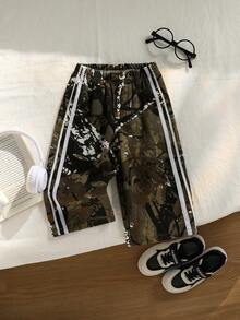 SHEIN 男女童迷彩印花弹力腰宽松牛仔裤，婴儿下装，街头风，春夏款 - 綠色 - 查看 1