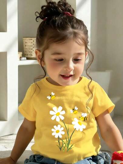 女童休闲可爱蜜蜂花卉印花短袖T恤，适合春、夏、秋季日常穿着，舒适百搭。