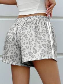 Muchica Women's Leopard Print Knit Wide Leg Shorts - Multicolor - View 2