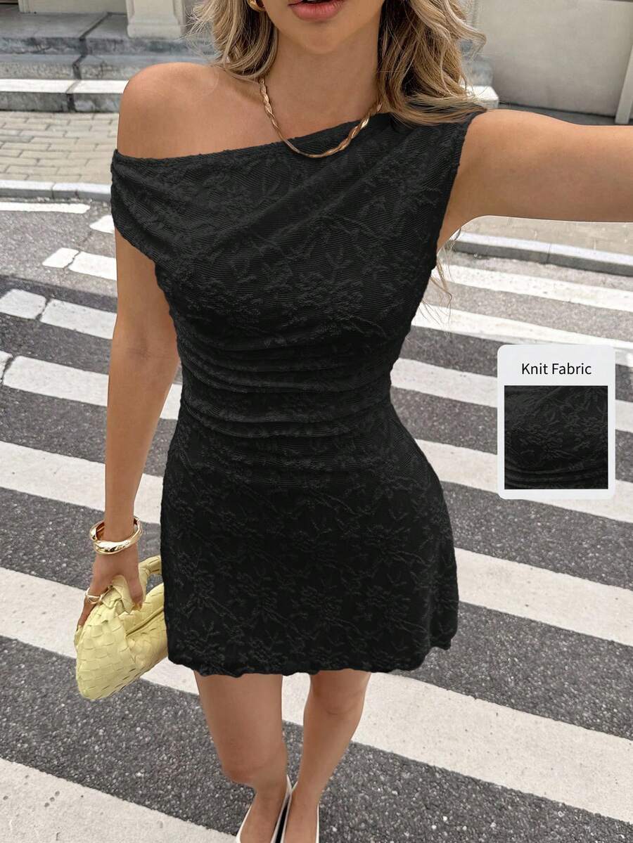 Serisse Women's Casual Fashionable Asymmetrical Shoulder Mini Dress - Black - View 1