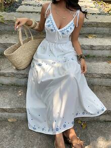 SHEIN SunnyBelle Đầm không tay cổ chữ V in họa tiết xanh trắng, phong cách thường ngày dành cho nữ, thích hợp cho kỳ nghỉ xuân/hè. - Xanh và trắng - Xem 6