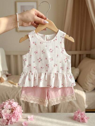SHEIN 2pcs/Set Girls Summer Outfit, 4-7 Years Old, Beige Cute Ditsy Floral Round Neck Sleeveless Top With Buttons, Pink Floral Ruffle Elastic Waist Shorts, Soft & Comfortable Casual Wear, Suitable For Spring/Summer, Can Be Gift