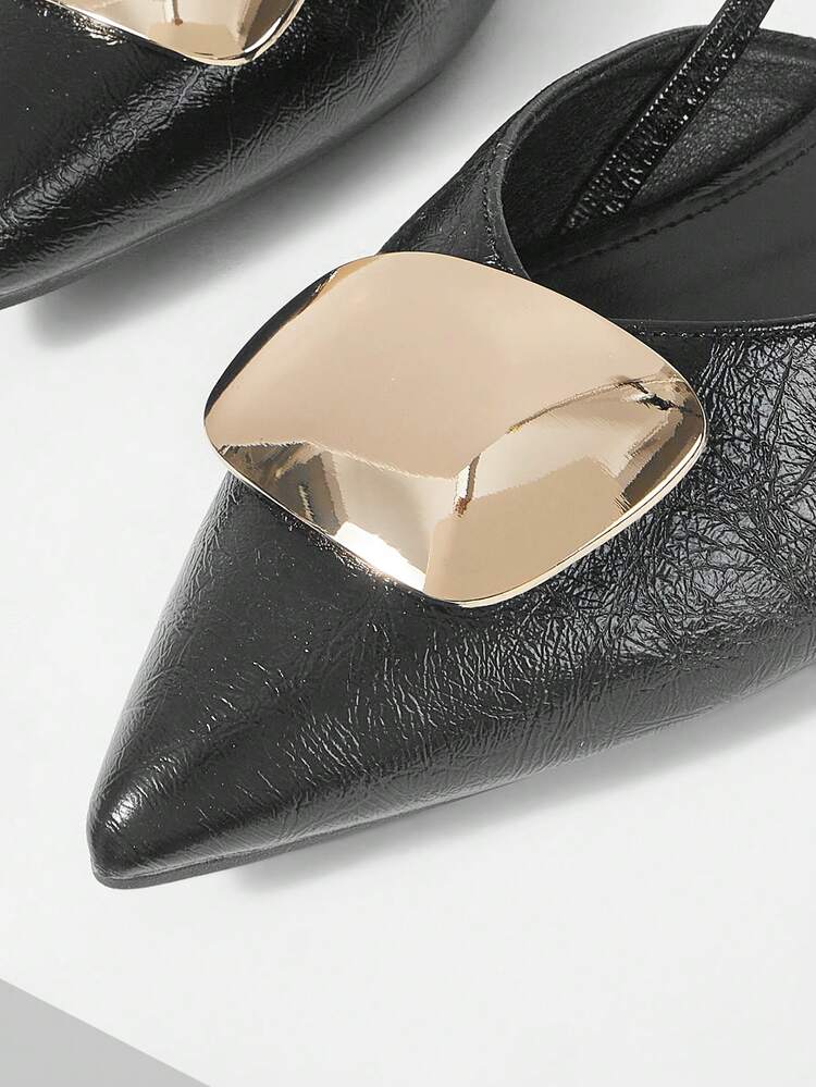 Mnmlis Zapatos de tacón fino con punta puntiaguda, de metal negro con hebilla, de temperamento francés, para mujeres, nueva colección primavera y verano 2026 - Negro - Añade 4