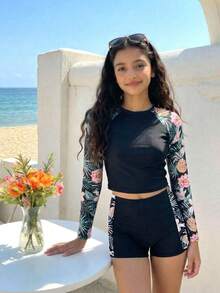 SHEIN Bộ đồ bơi dành cho thiếu nữ, gồm áo tay raglan in họa tiết cây nhiệt đới và quần short. - màu đen - Xem 3