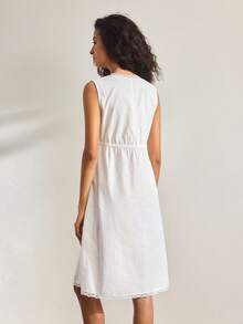 Ocili Women's Solid Color Contrast Lace Front Tie Sleeveless Nightgown - White - View 3