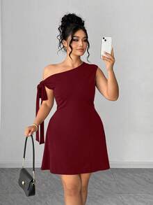 Elenzga 大码纯色不对称肩部修身简约设计优雅夏日连衣裙 - 酒紅色 - 查看 3