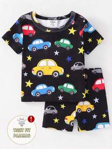 4 pezzi Pigiama a maniche corte e pantaloncini aderenti per bambini maschi, stampa di auto cartoni animati che brillano al buio, morbido e confortevole vestibilità aderente. Questo prodotto richiede l'esposizione alla luce UV per brillare. - Multicolore - Visualizzare 3