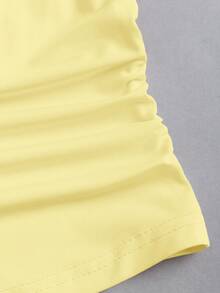 Sweetra 女士新款万圣节服装、圣诞节服装、感恩节服装、新年连衣裙，适合派对、通勤、日常、旅行、夏季穿着。粉色修身褶皱腰部可爱拼接蕾丝花边荷叶边前片不规则肩带荷叶边设计花卉装饰粉色T恤上衣 - 黃色 - 查看 5