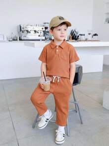 SHEIN 2pcs Young Boy Pocket & Button Decor Casual Solid Color Polo Shirt + Drawstring Decor Casual Solid Color Straight Pants Set - Brown - View 8