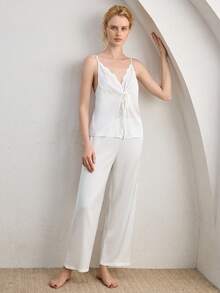 Ocili 2 piezas Conjunto de pijama de estilo bohemio con top de tirantes de cuello en V con lazo y pantalones, pijama cómodo para mujer - Blanco - Ver 7
