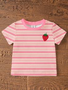 Bộ đồ cho bé gái gồm áo thun ngắn tay cổ tròn và quần short in hình dâu tây kẻ sọc dễ thương, thời trang, thích hợp cho mặc thường ngày và ngoài trời. - Nhiều màu - Xem 3
