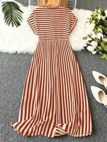 Omancia Đầm maxi kẻ sọc xẻ tà cao dành cho nữ. - Màu Đỏ Sâu - Xem 2