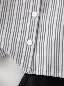 SHEIN Playful Pals 6-36个月男女宝宝两件套，黑白条纹小熊印花短袖上衣+纯色弹力腰短裤，包含上衣和短裤，适合春夏季节，休闲时尚，日常穿着，夏季假期 - 黑色 - 查看 5