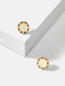 MOTF PREMIUM XIAOXIANG 埃及风金属钻石纽扣仿金珠耳环 - 金色 - 查看 7